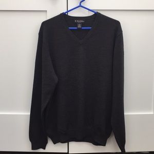 Brooks Brothers charcoal merino men’s sweater